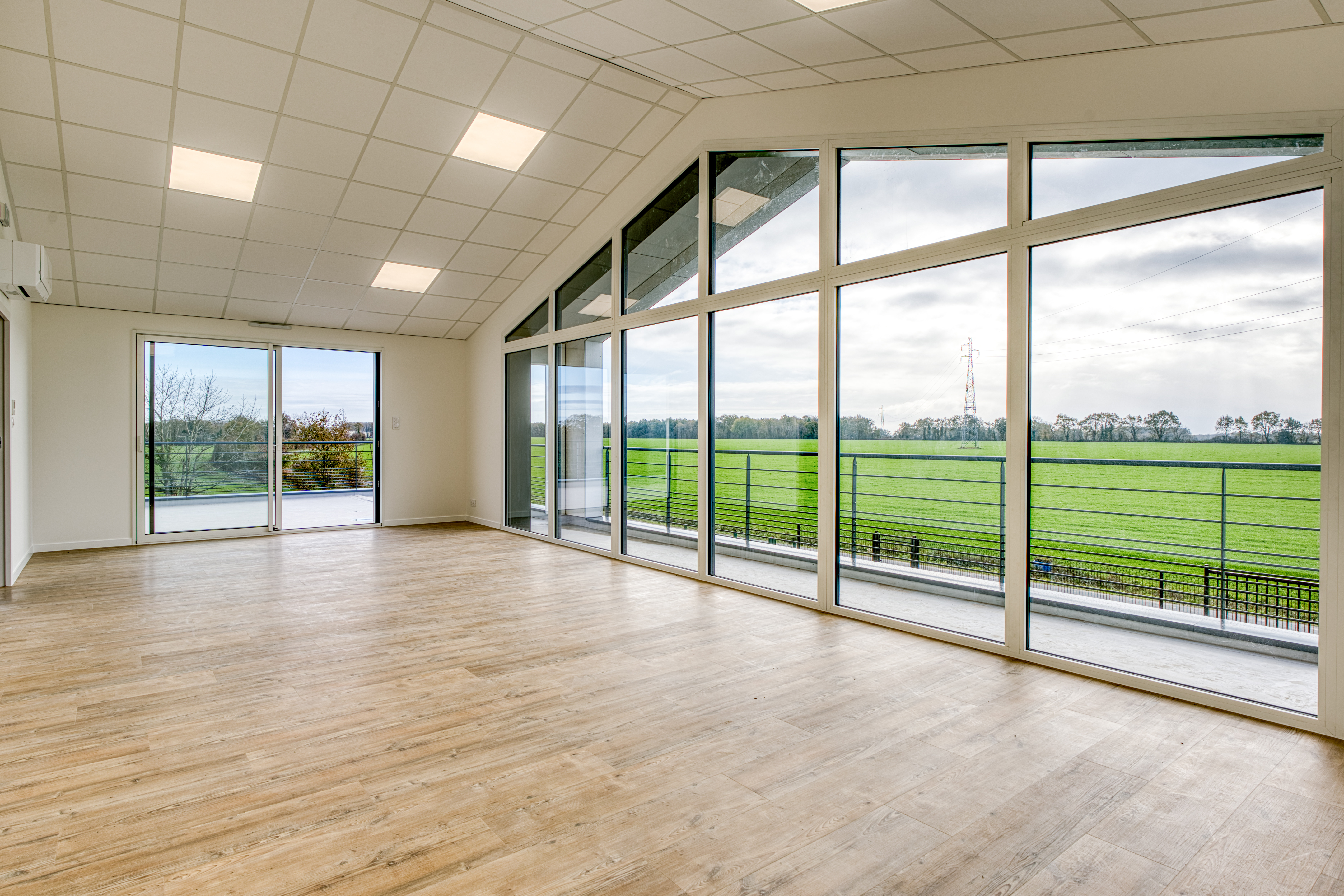 tmci-ingenierie BATIMENT TERTIAIRE